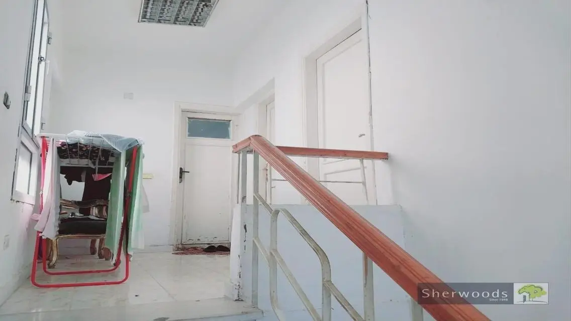 Amazing Apartment for Sale at an Attractive Price in a Prime Location