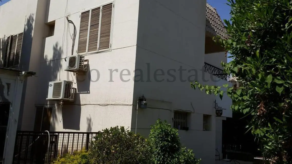 villa for sale at a special price