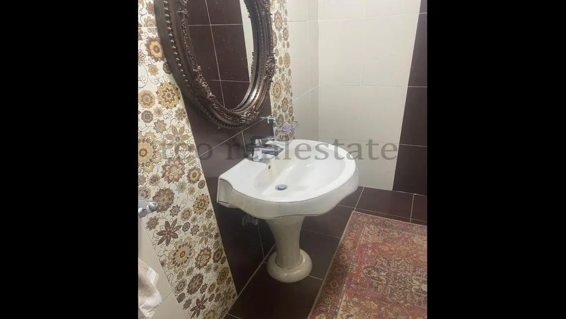 شقه مميزه في الخامسه الجديده فيو جاردن صريح