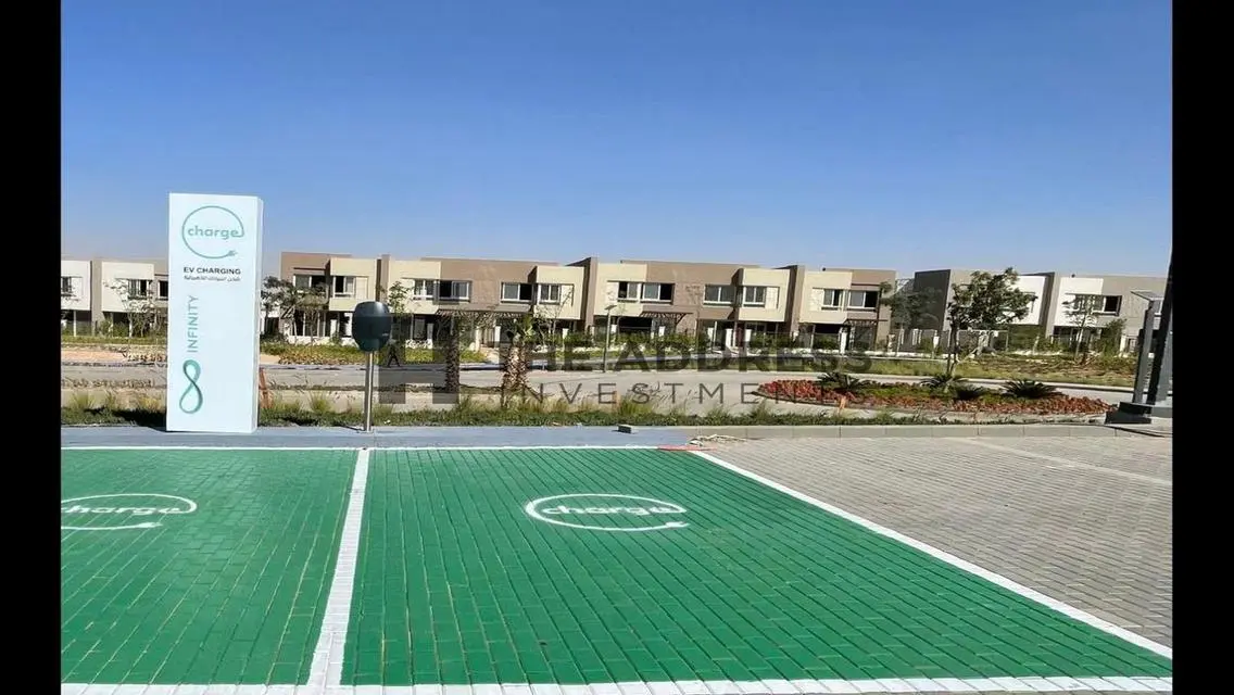 Finished Penthouse 15k monthly at Badya Palmhills!