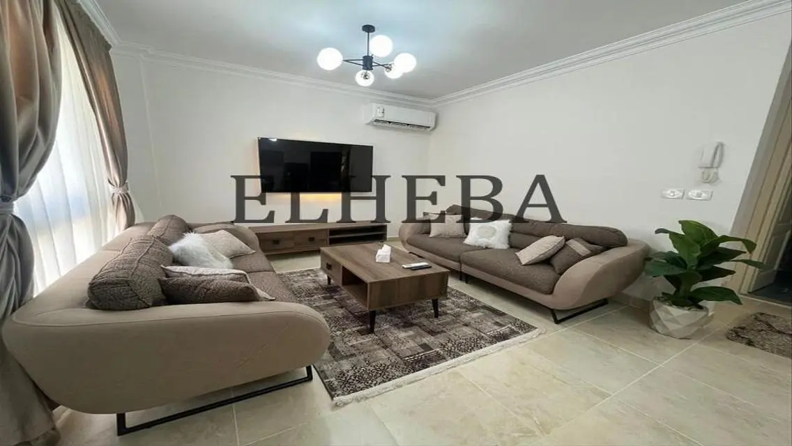 The best furnished studio in front of service area