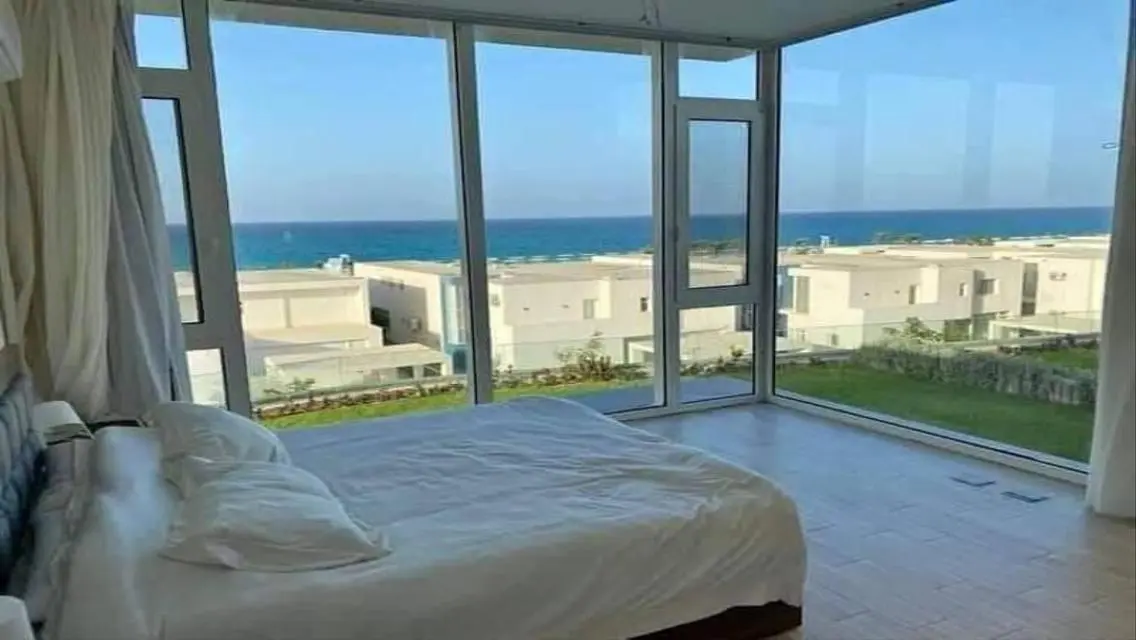First Row Sea View, Fully Finished, Prime Location