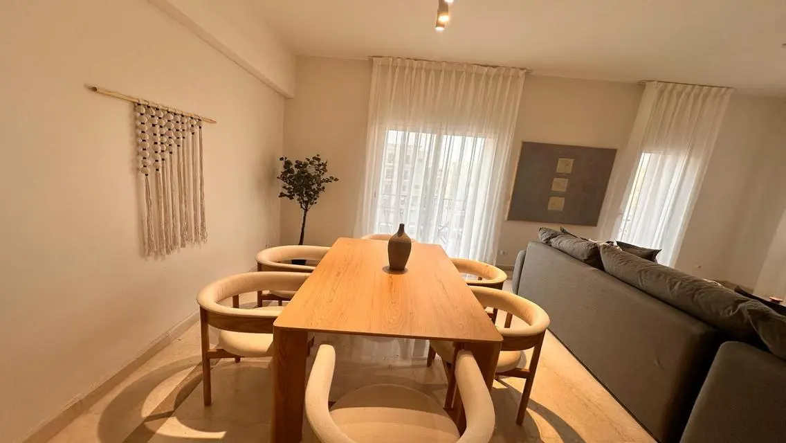 Apartment brand new swimming pool boulevard 