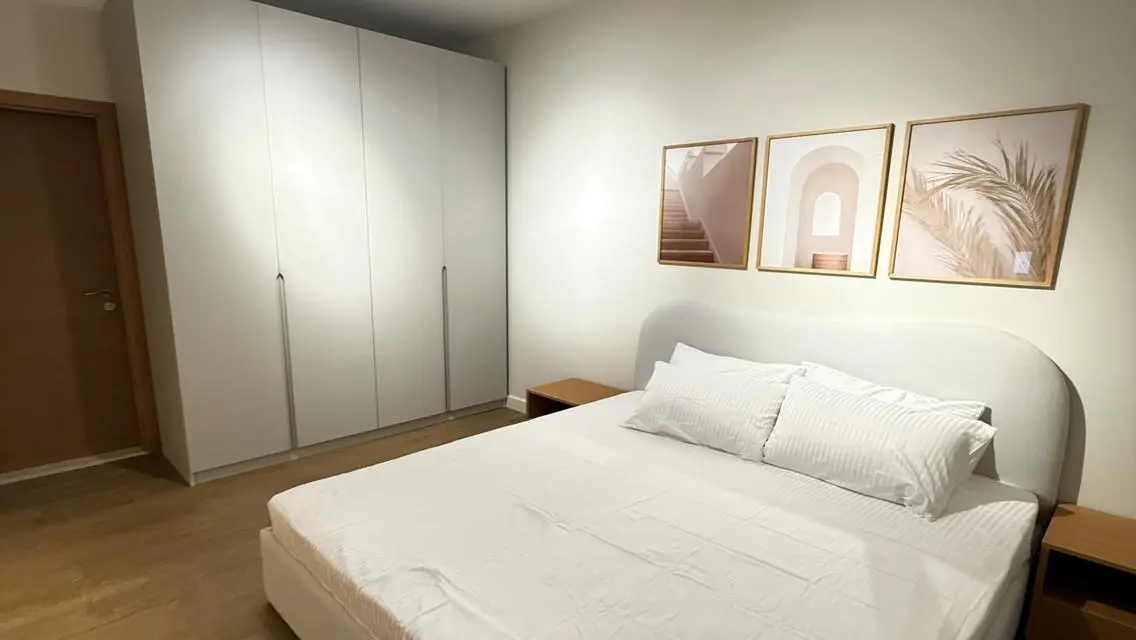 Apartment brand new swimming pool boulevard 