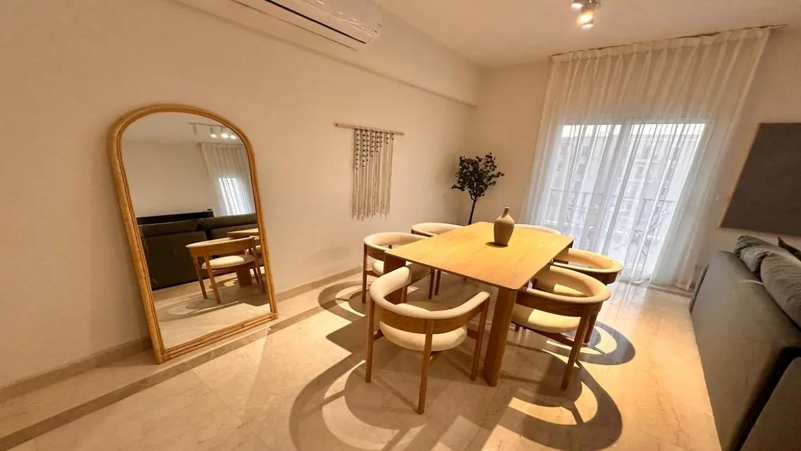 Apartment brand new swimming pool boulevard 
