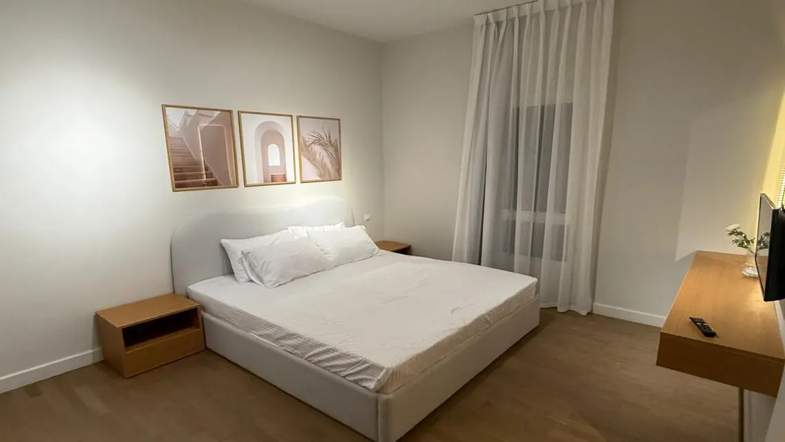 Apartment brand new swimming pool boulevard 