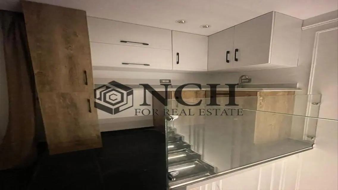 PENTHOUSE 169M FOR SALE | PRIME LOCATION LAKE VIEW
