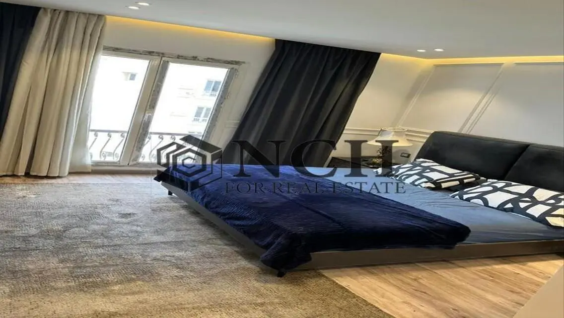 PENTHOUSE 169M FOR SALE | PRIME LOCATION LAKE VIEW