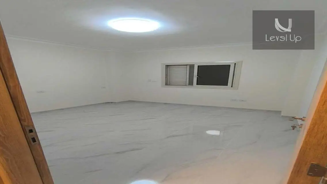 Luxurious Apartment for Rent with Spacious Layout