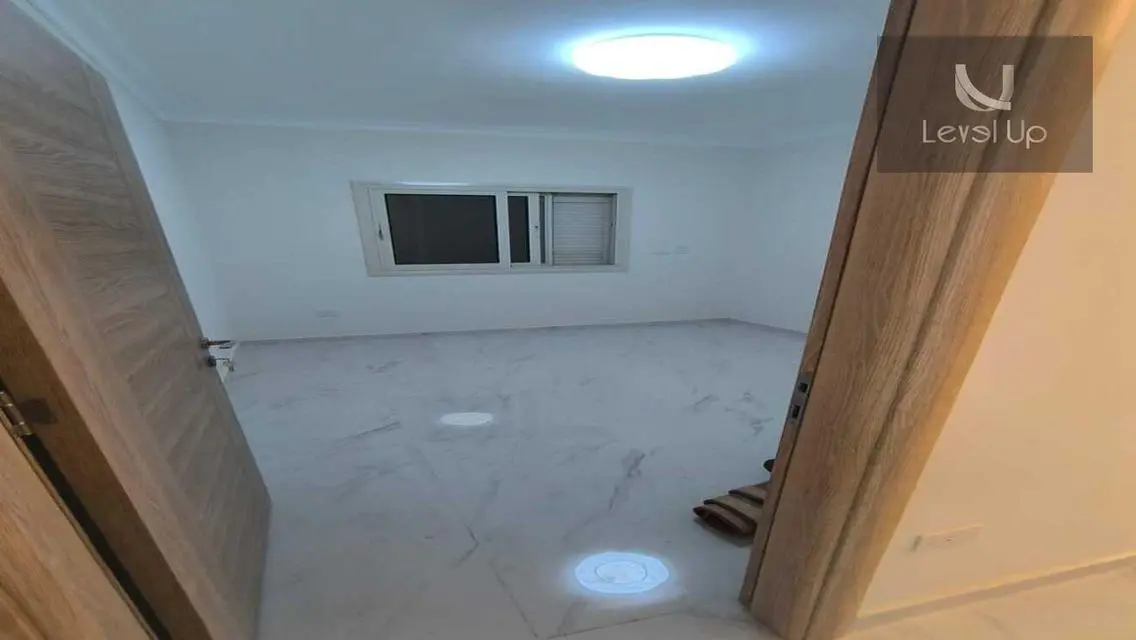 Luxurious Apartment for Rent with Spacious Layout