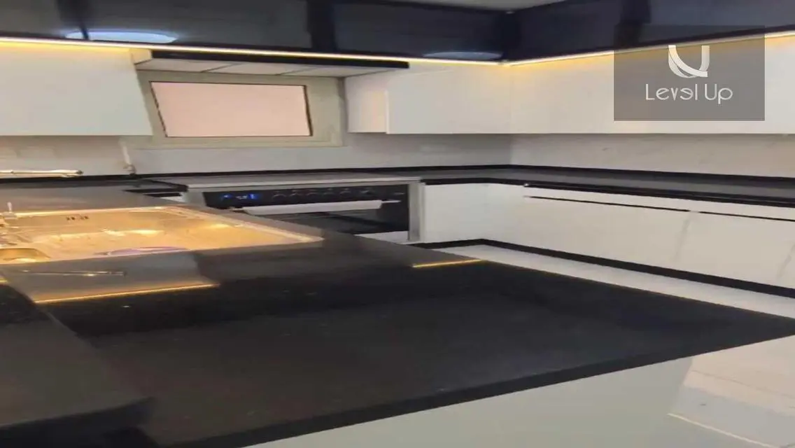 Luxurious Apartment for Rent with Spacious Layout