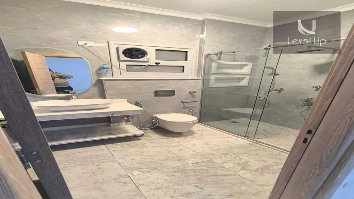 Luxurious Apartment for Rent with Spacious Layout