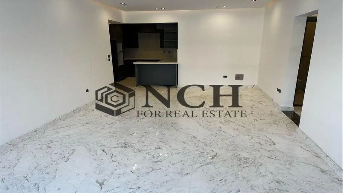 APARTMENT 2BED IN PATIO ORO FOR RENT WITH KITCHEN.