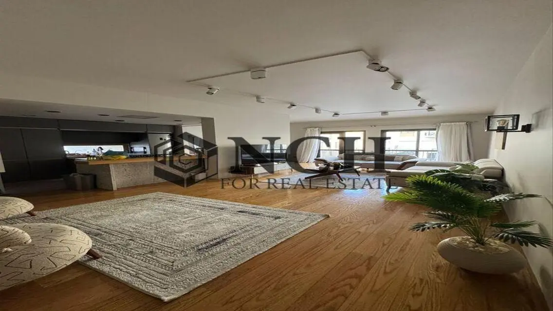 MODERN APT 210M WZ 3BED FOR RENT, FULLY FURNISHED.