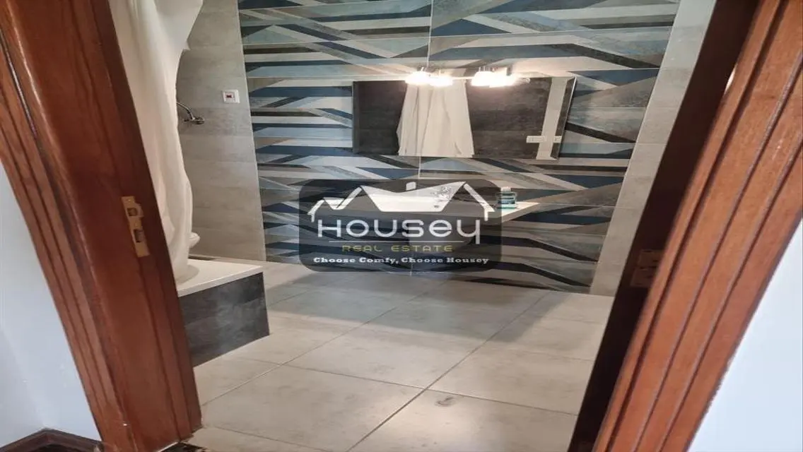 Fully-furnished Modern Style -Apt. for Rent - Eastown