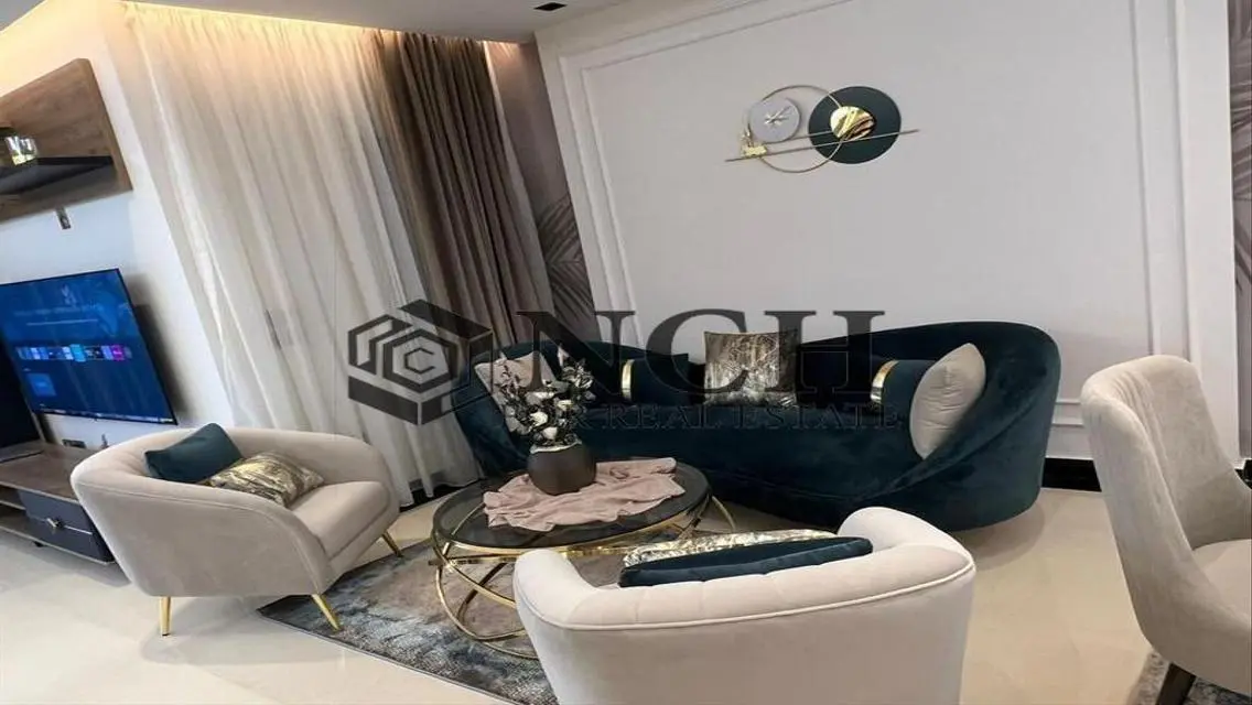 اي فيلا جاردن 278متر للإيجار مفروشة بالكامل مودرن