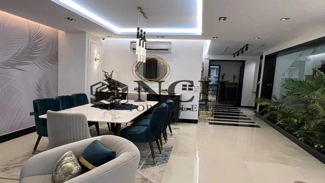 اي فيلا جاردن 278متر للإيجار مفروشة بالكامل مودرن