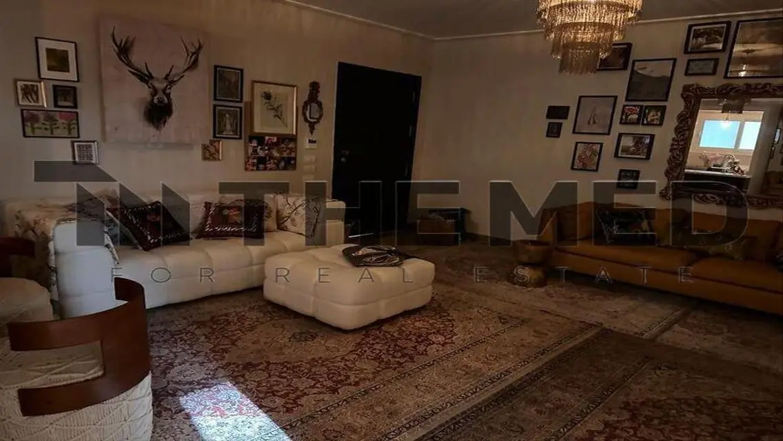 شقة فاخرة للايجار