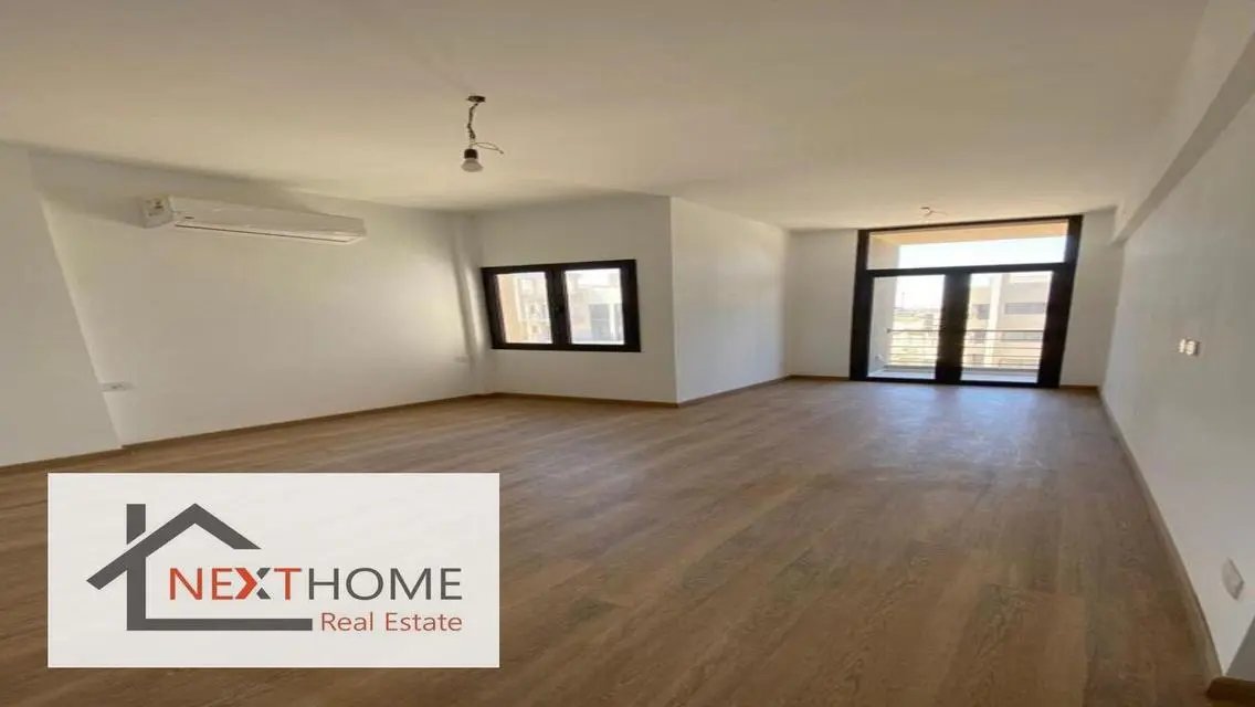 Prime location apartment155m Fifth Square Al Mara