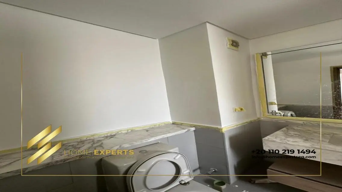 Twin House with garden for rent in Celesta Uptown