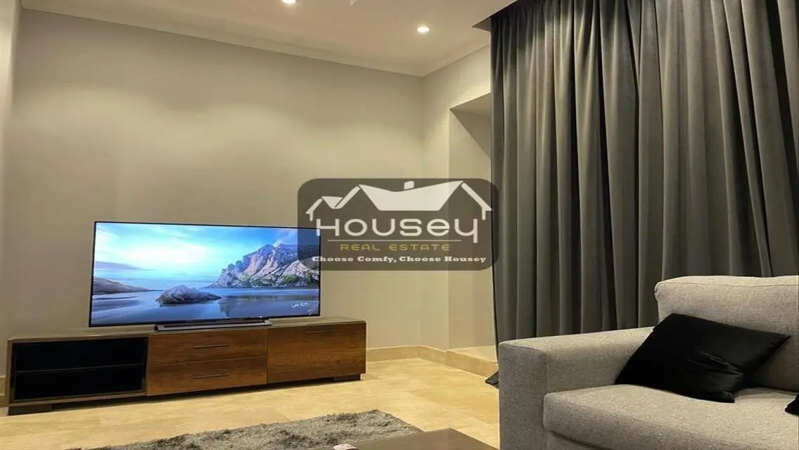 Studio Apt - immediate rent - Village Gate