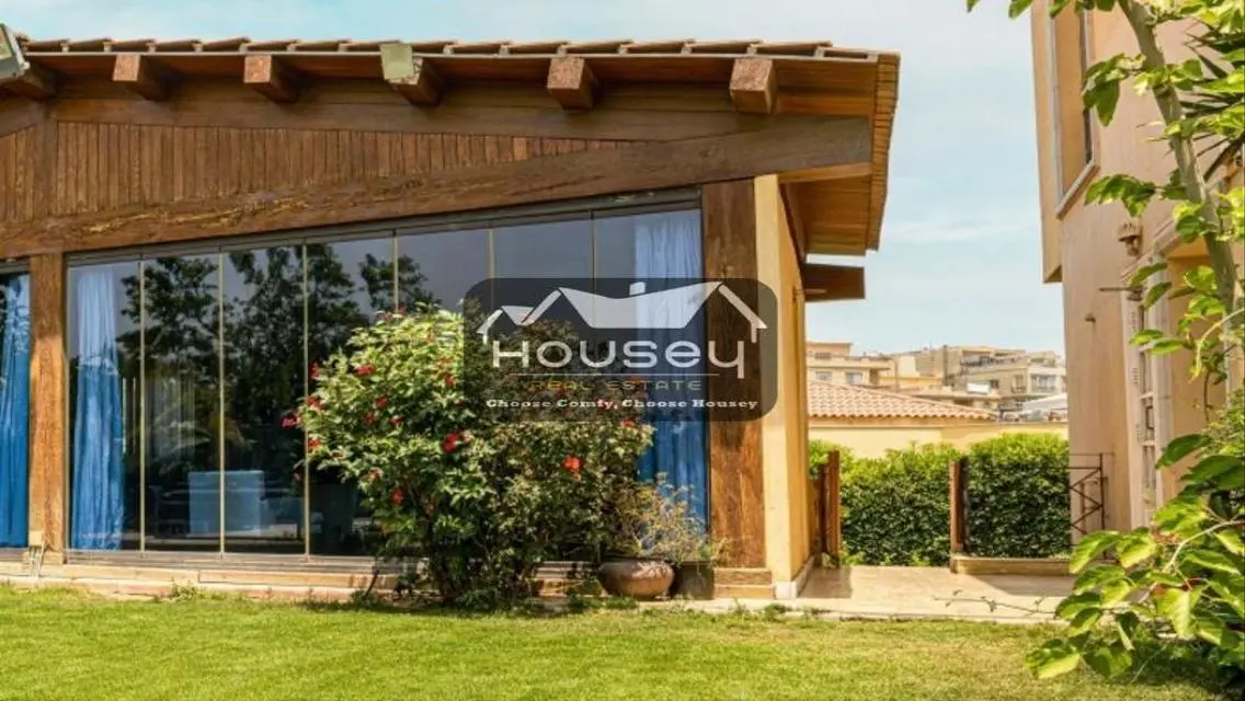 Buy now! 6 garage spots - with private pool and Garden - Villa - Katameya Heights
