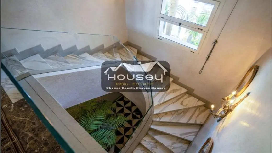 Buy now! 6 garage spots - with private pool and Garden - Villa - Katameya Heights