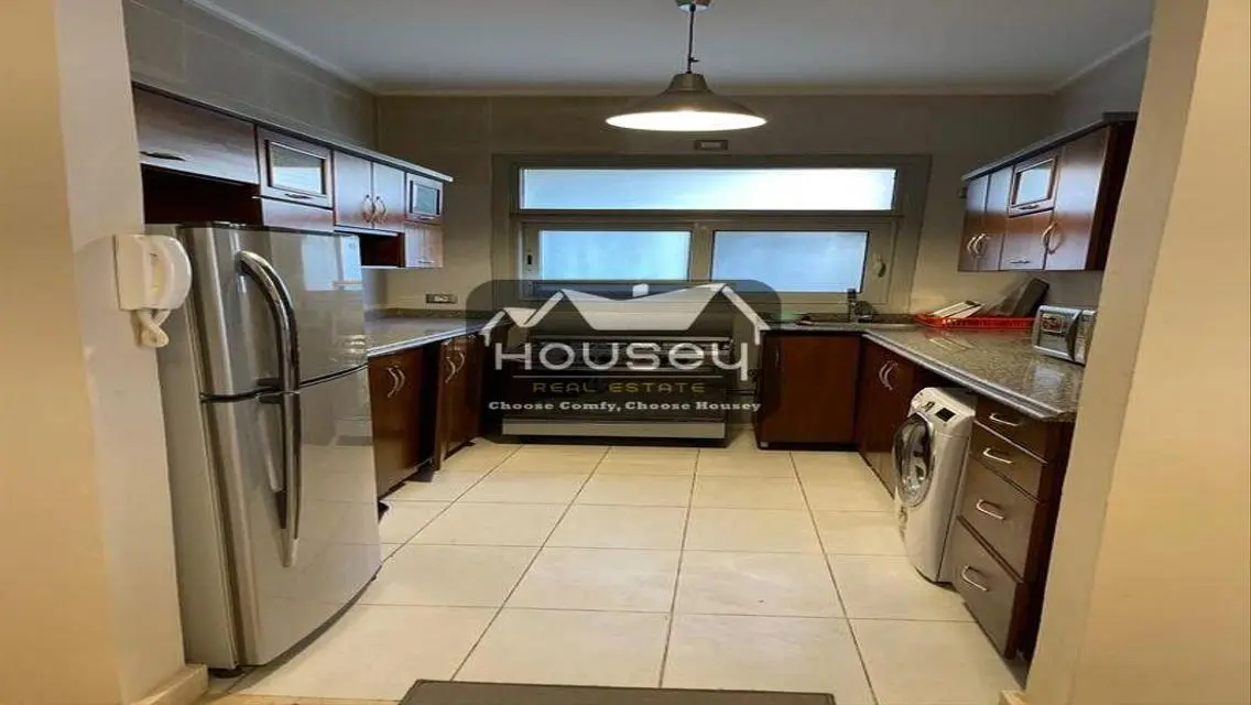 Fully furnished - Studio Apt - immediate rent - Village Gate