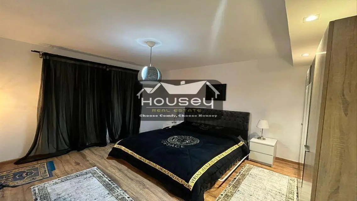 Beautiful view - spacious kitchen - private garage