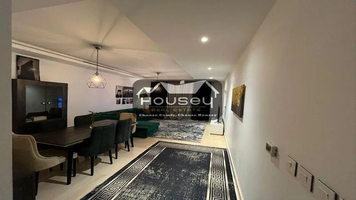 Beautiful view - spacious kitchen - private garage