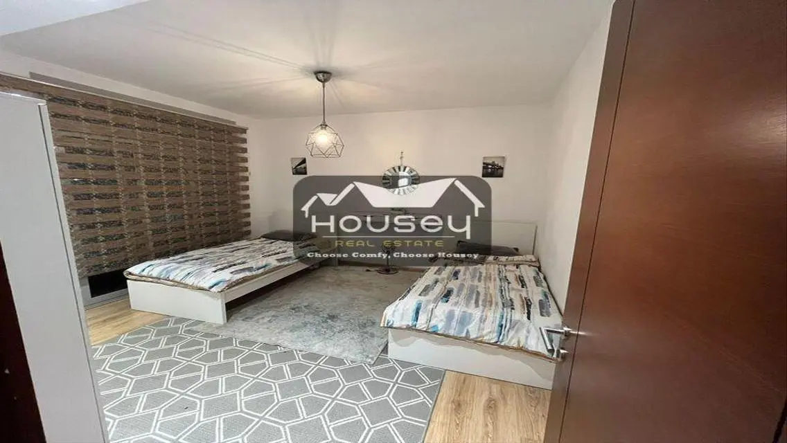 Beautiful view - spacious kitchen - private garage
