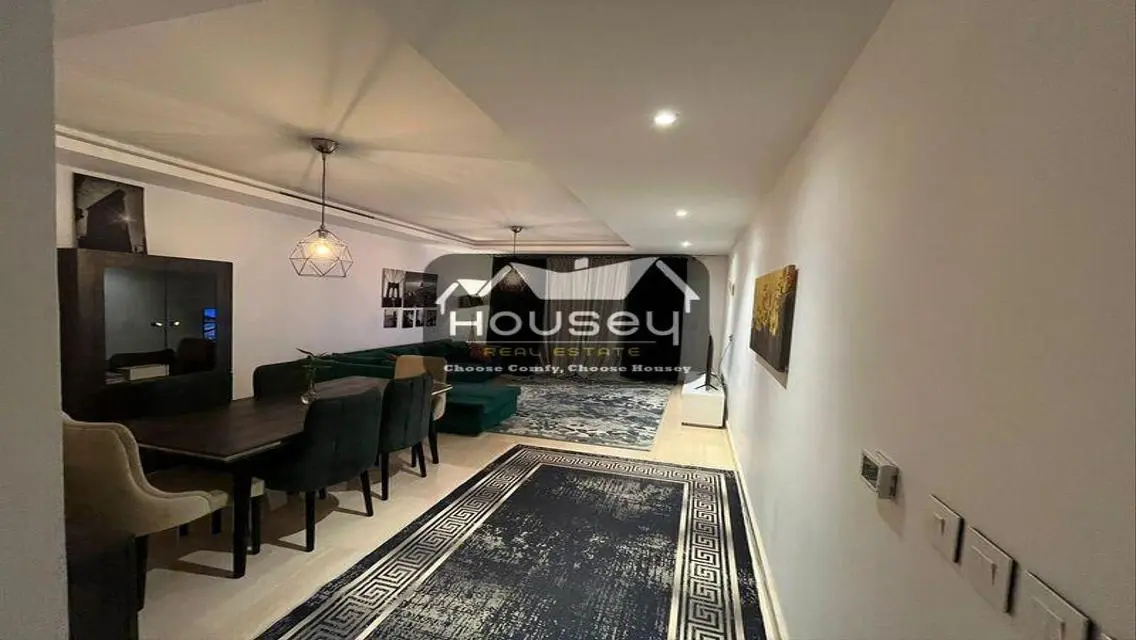 Beautiful view - spacious kitchen - private garage