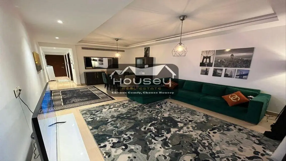 Beautiful view - spacious kitchen - private garage
