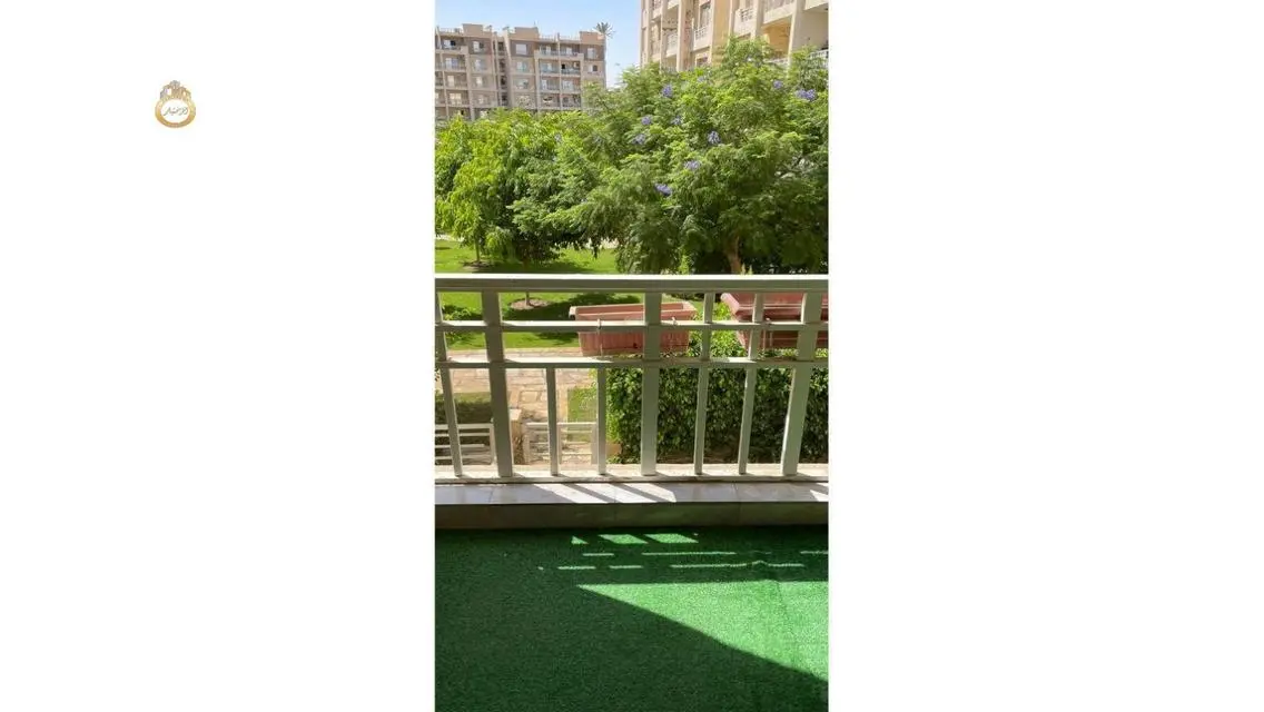 Modern 2 Bed Apt. in B7 - Garden View &amp; WiFi