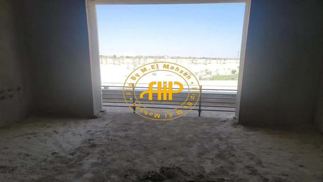First Row Villa For Sale In District One 1300M