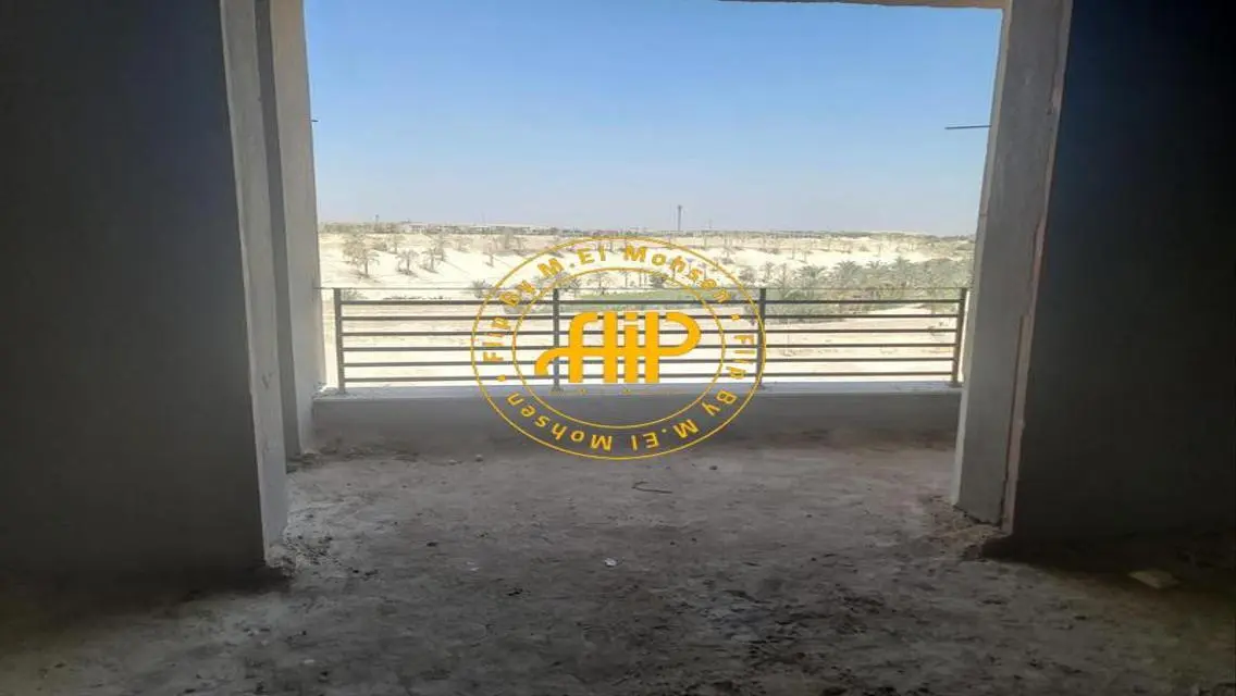 First Row Villa For Sale In District One 1300M