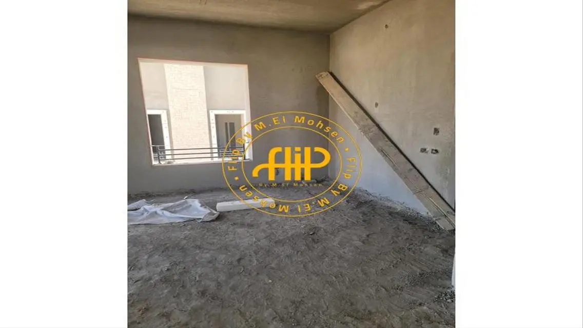 First Row Villa For Sale In District One 1300M