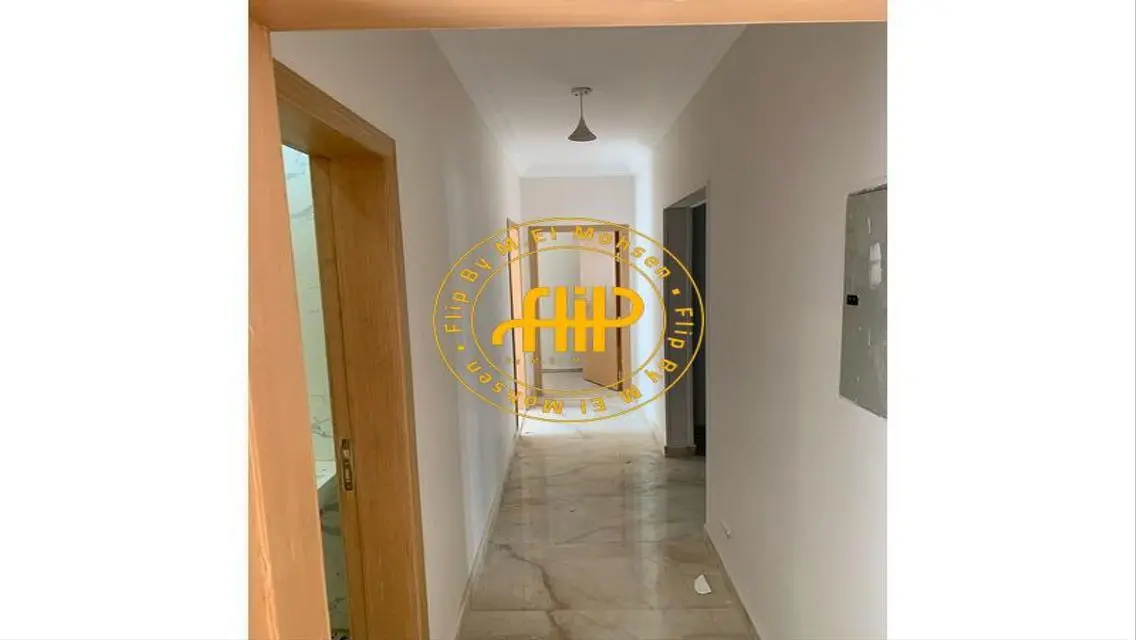 Townhouse For Rent In Courtyard 286M