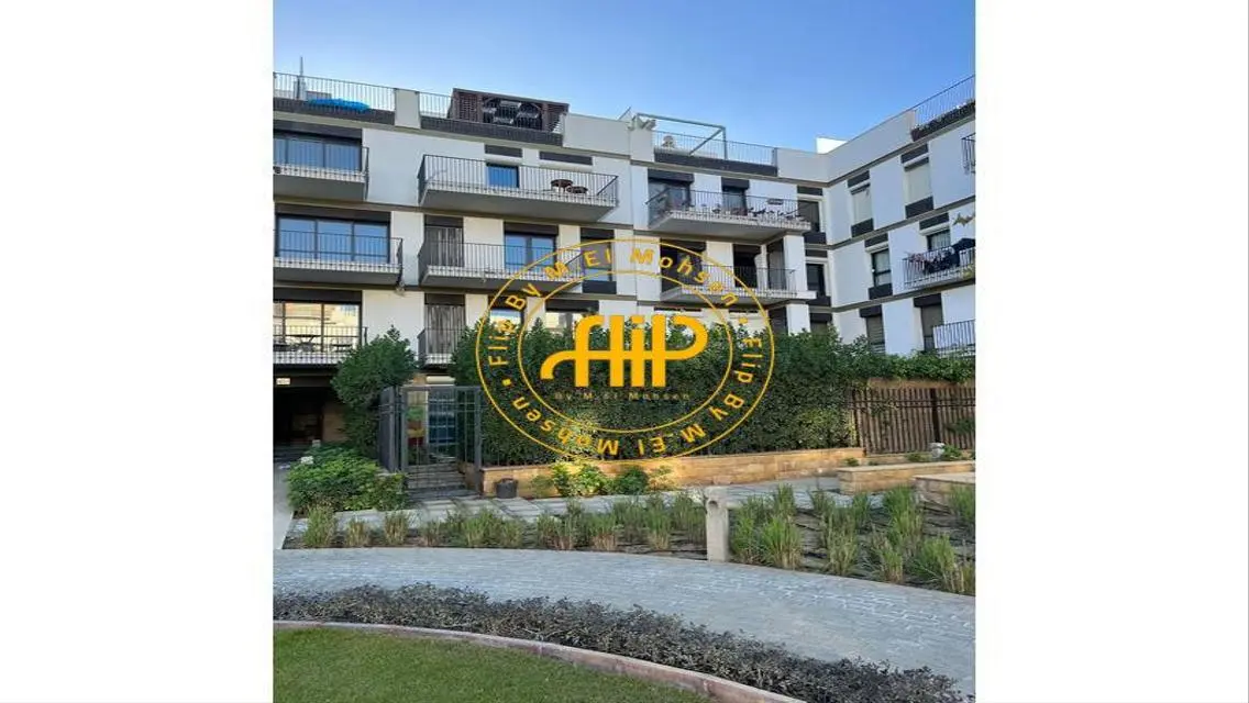 Townhouse For Rent In Courtyard 286M