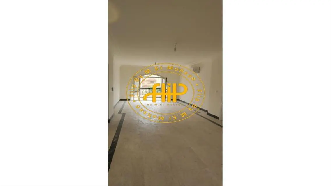 Villa For Sale In Royal City 600M