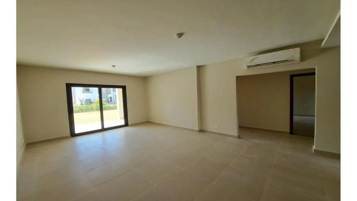 Ground floor in Akamar fully finished + Kit. + Acs