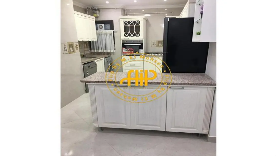 Ground Apartment For Rent In Westown 125M