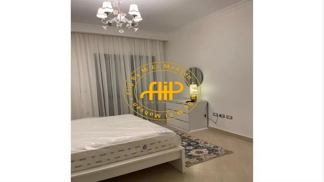 Ground Apartment For Rent In Westown 125M