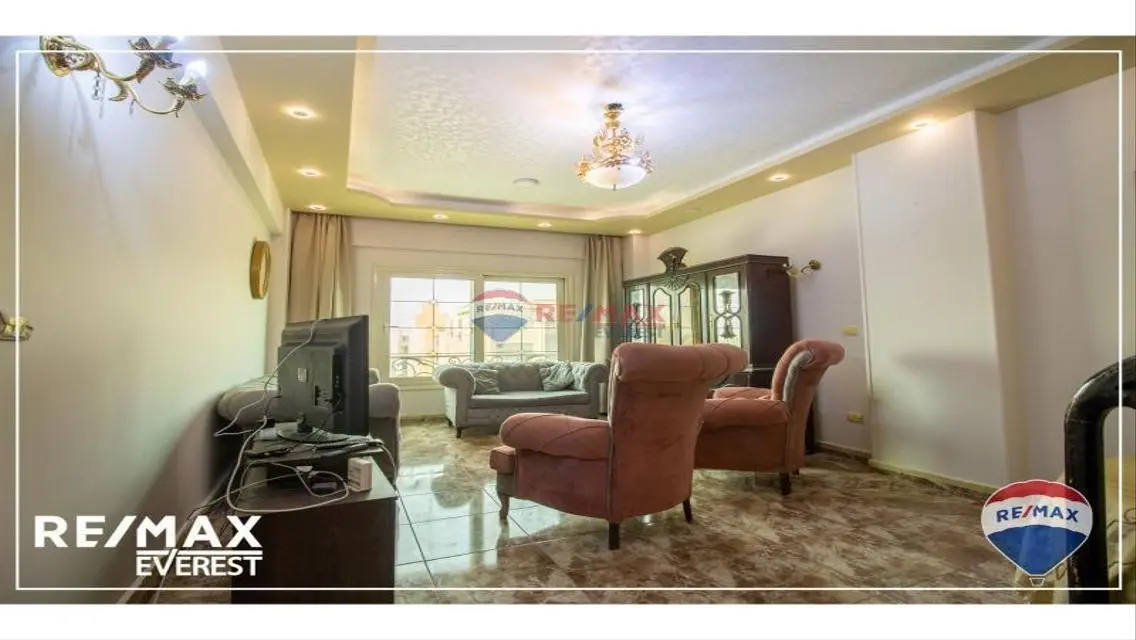 135sqm Furnished Apartment in West Somid- October