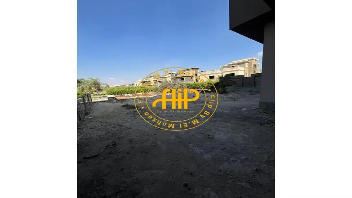 Exclusive Corner Villa For Sale Water Feature 628M