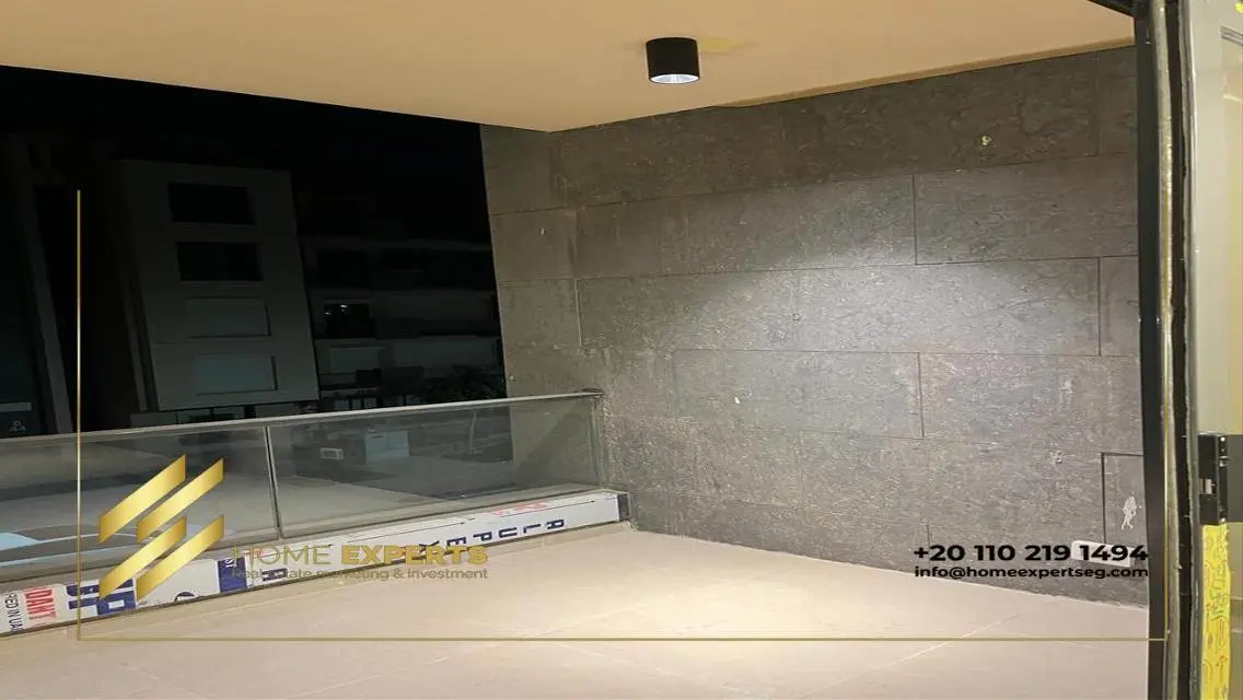 Apartment for rent in Azad l kitchen &amp; ACs