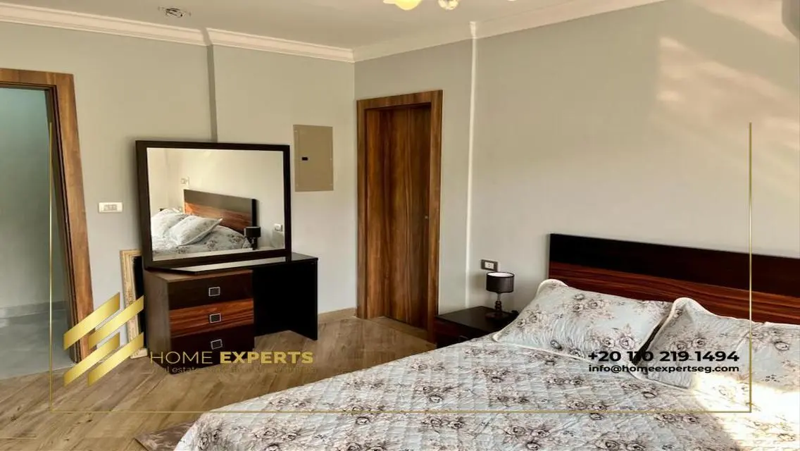 Furnished apartment for rent in Azad Compound