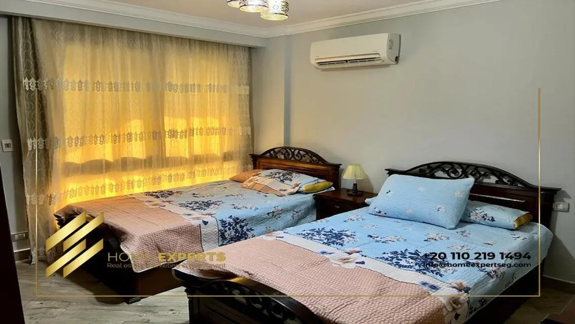 Furnished apartment for rent in Azad Compound