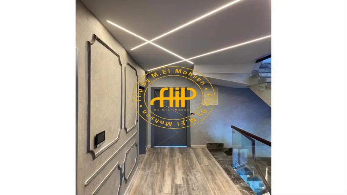 Townhouse Corner For Sale In Woodville 360M