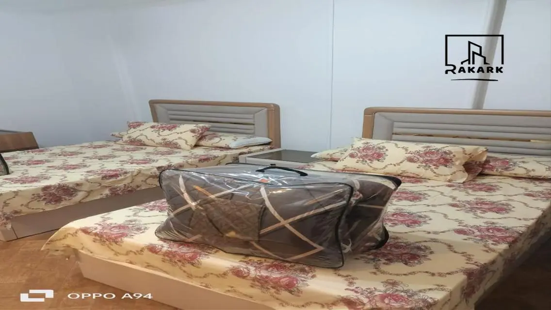 شقة للايجار في مساكن شيراتون بالفرش ومجهزة بالكامل